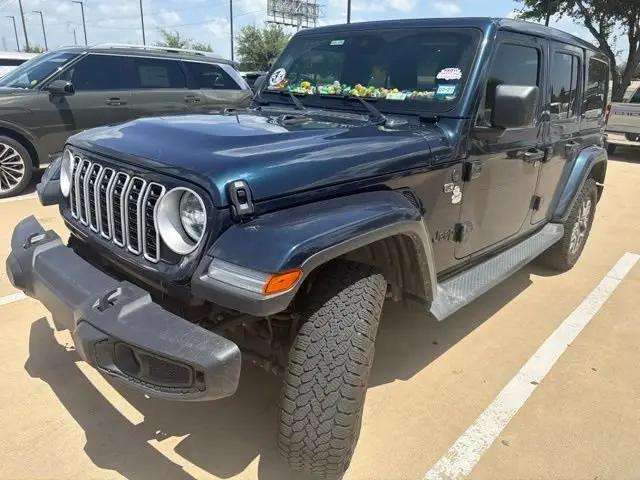 2025 Jeep Wrangler 4-Door Sahara 4x4 for sale in Friendswood, TX
