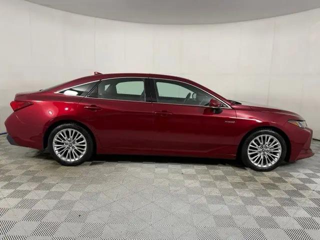 2021 Toyota Avalon Hybrid Limited