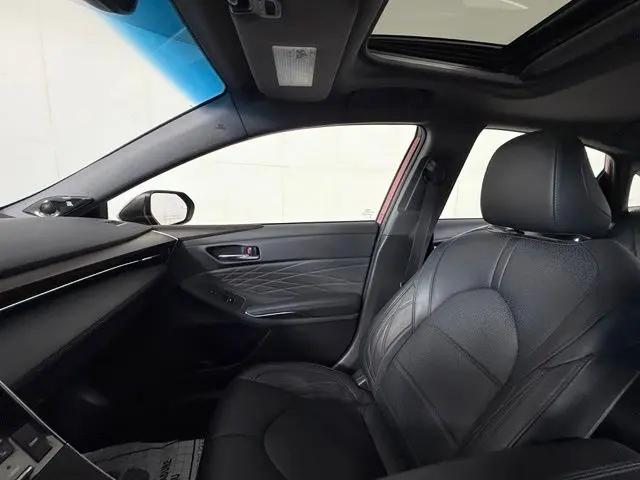 2021 Toyota Avalon Hybrid Limited