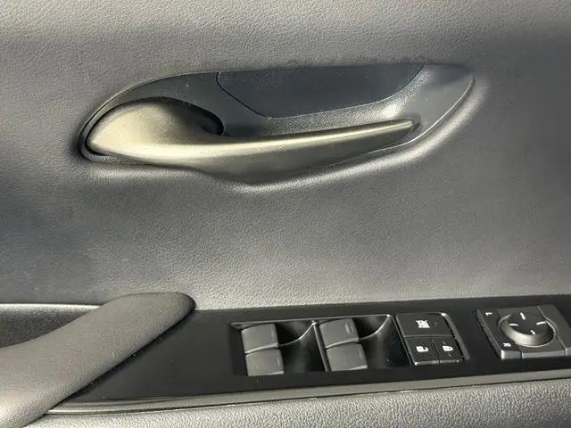 2021 Lexus UX 250h UX 250h