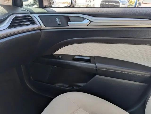 2019 Ford Fusion SE