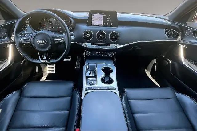 2018 Kia Stinger GT2