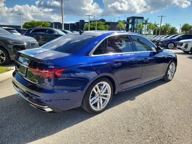 2024 Audi A4 Premium 45 TFSI S line quattro S tronic