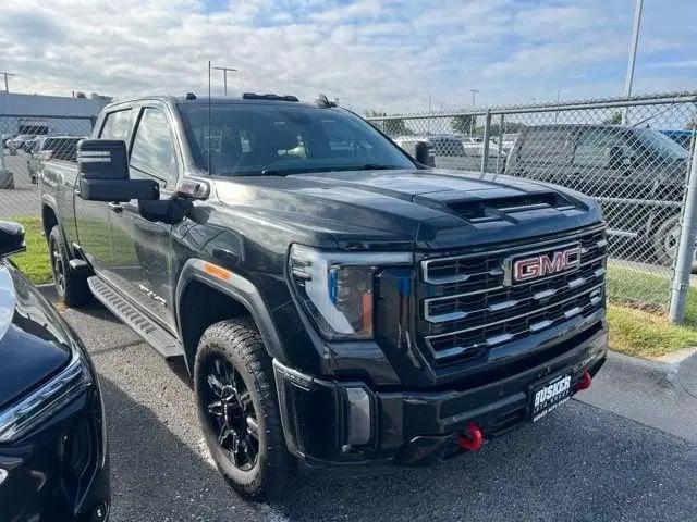 2024 GMC Sierra 2500HD 4WD Crew Cab Standard Bed AT4 for sale in Lincoln, NE