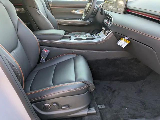 2026 Genesis GV70 3.5T Sport Advanced