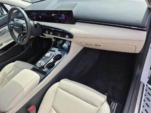 2026 Genesis GV70 2.5T