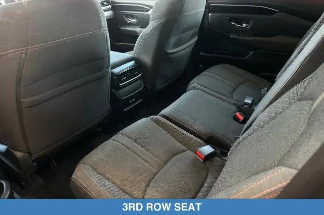 2023 Honda Pilot AWD Sport
