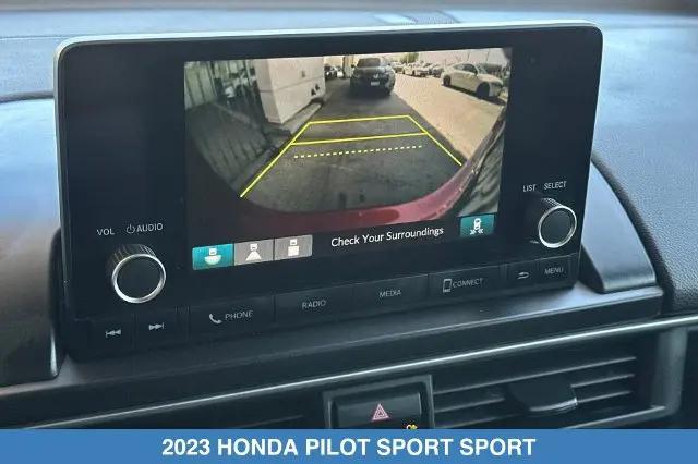 2023 Honda Pilot AWD Sport