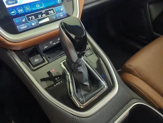 2020 Subaru Outback Touring XT