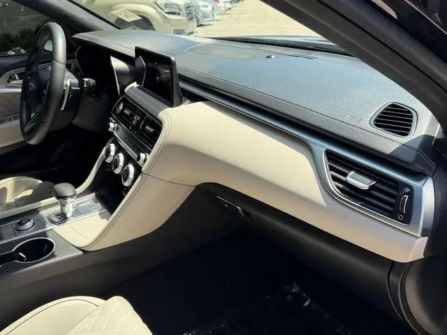 2023 Genesis G70 3.3T RWD