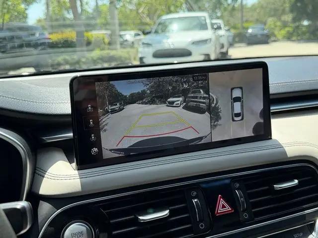 2023 Genesis G70 3.3T RWD