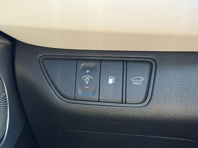 2023 Genesis G70 3.3T RWD