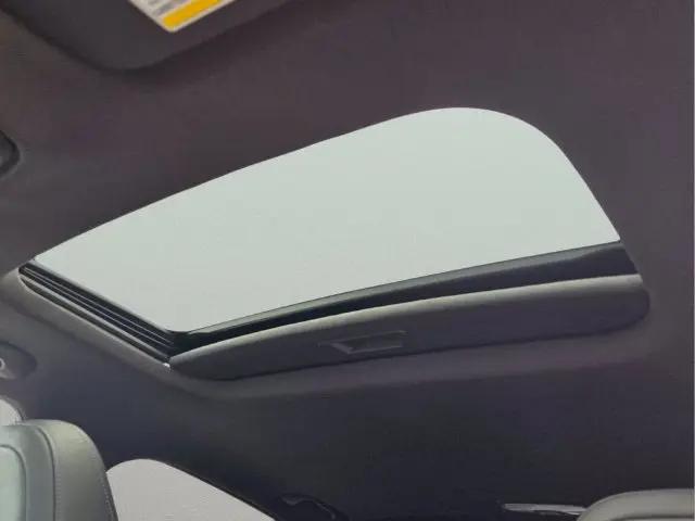 2026 Buick NV Sport Touring FWD