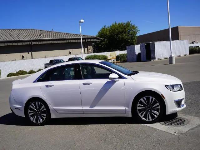 2017 Lincoln MKZ Reserve