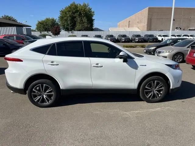 2021 Toyota Venza LE