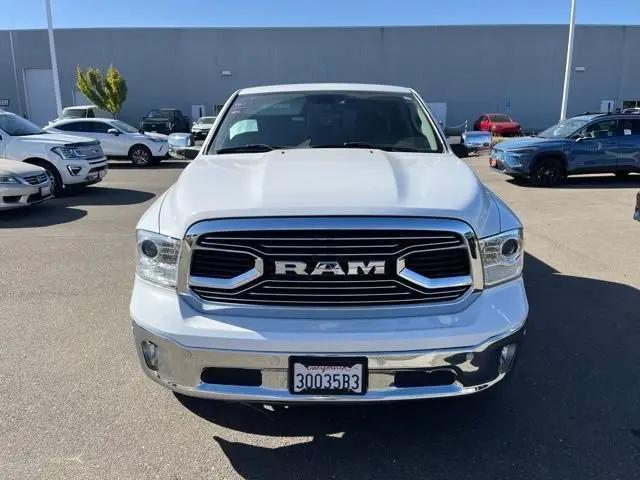 2019 Ram 1500 Classic Laramie Crew Cab 4x2 57 Box