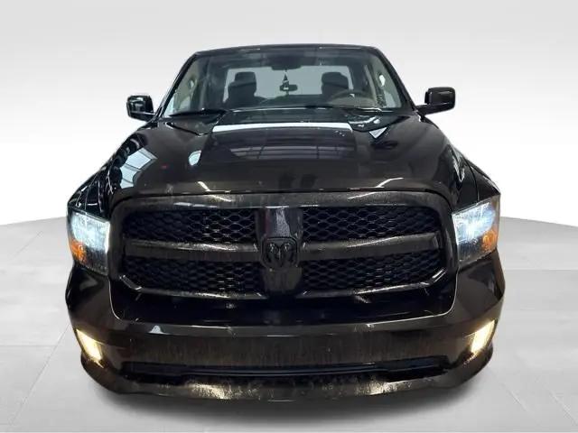 2018 Ram 1500 Express Quad Cab 4x4 64 Box