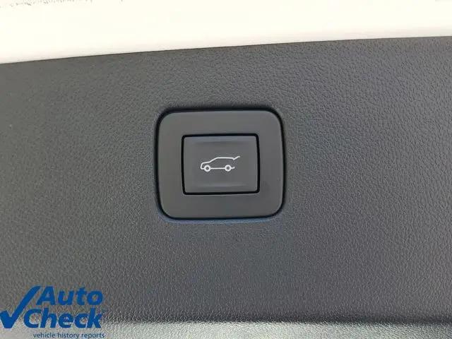 2024 Buick NV Preferred FWD