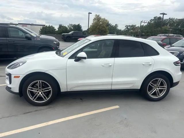 2019 Porsche Macan Macan