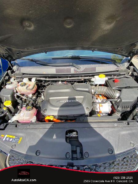 2023 Chrysler Pacifica Hybrid Touring L