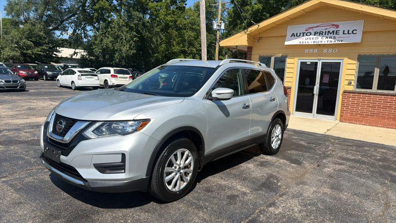 2018 Nissan Rogue SV for sale in Elgin, IL