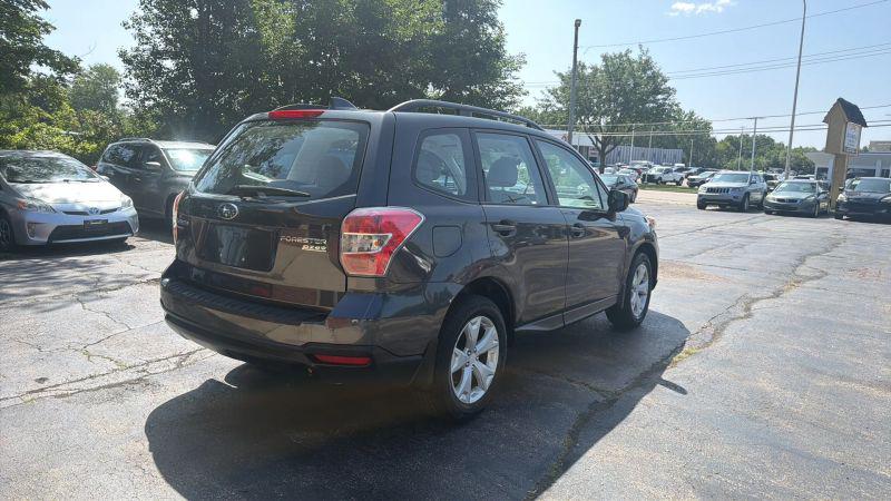 2016 Subaru Forester 2.5i