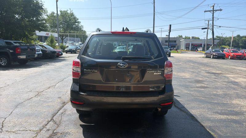 2016 Subaru Forester 2.5i