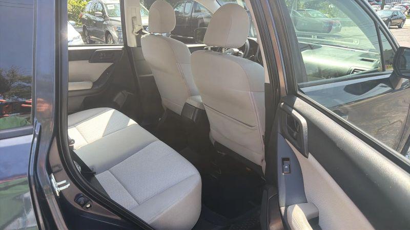 2016 Subaru Forester 2.5i