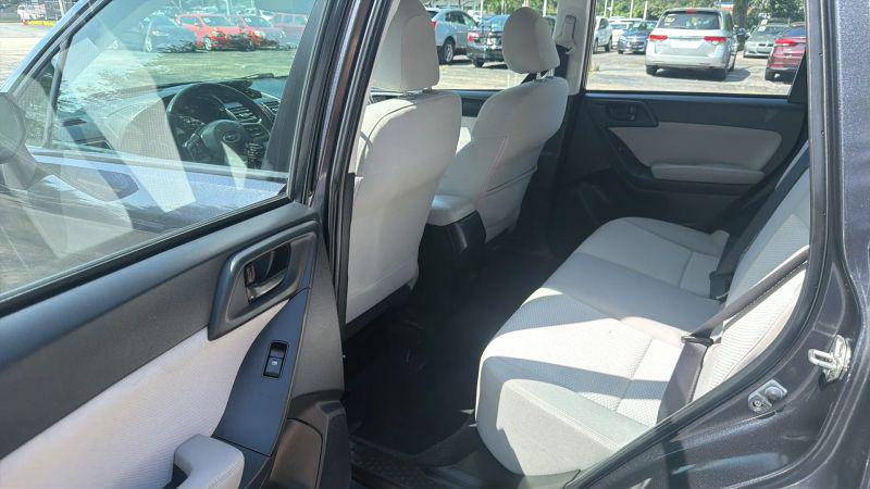 2016 Subaru Forester 2.5i