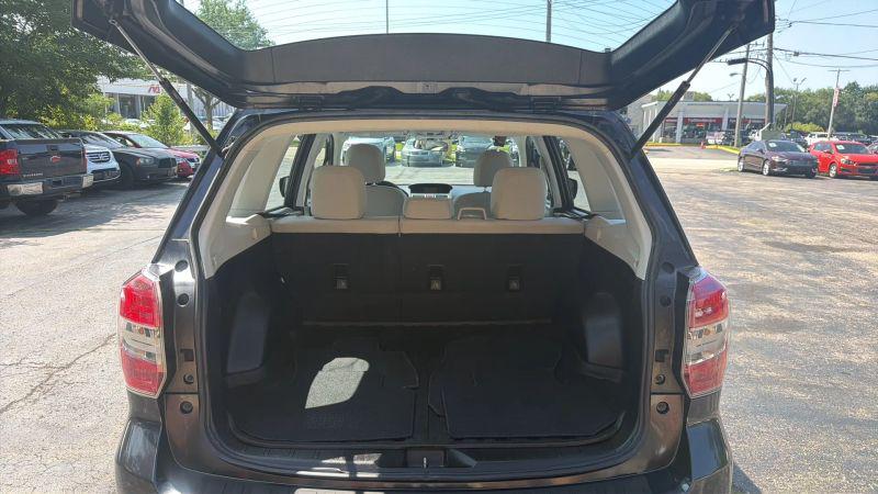 2016 Subaru Forester 2.5i