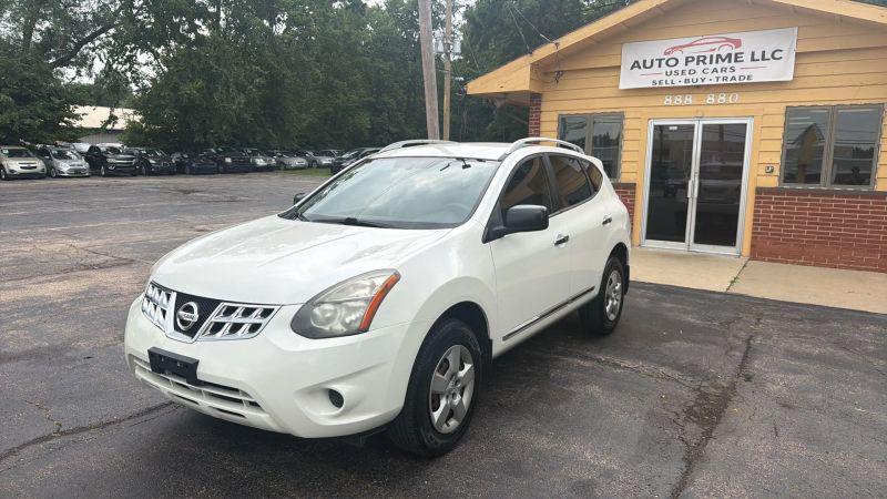 2015 Nissan Rogue Select S for sale in Elgin, IL