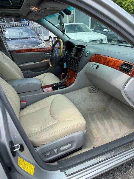 2005 Lexus LS 430 430
