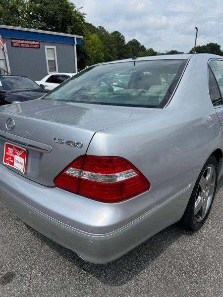 2005 Lexus LS 430 430