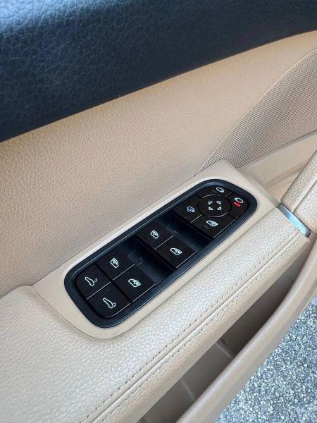 2019 Porsche Cayenne Base