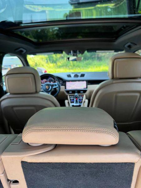 2019 Porsche Cayenne Base