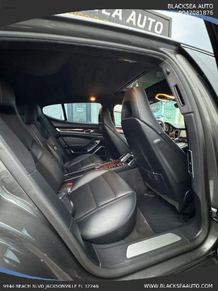 2014 Porsche Panamera Turbo