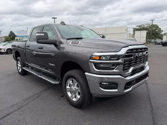 2026 Ram 2500 Big Horn Crew Cab 4x4 64 Box for sale in Burlington, NJ
