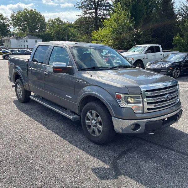 2014 Ford F-150 LARIAT