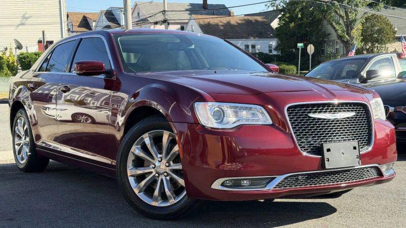2019 Chrysler 300 Touring L AWD