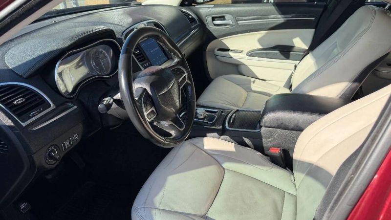 2019 Chrysler 300 Touring L AWD