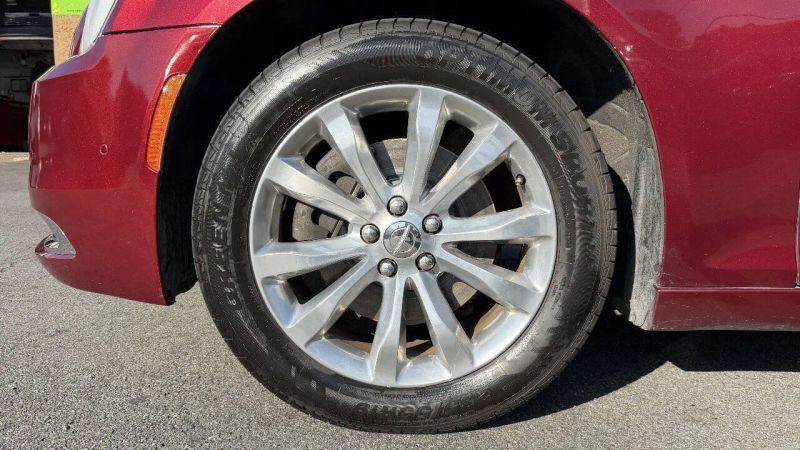 2019 Chrysler 300 Touring L AWD