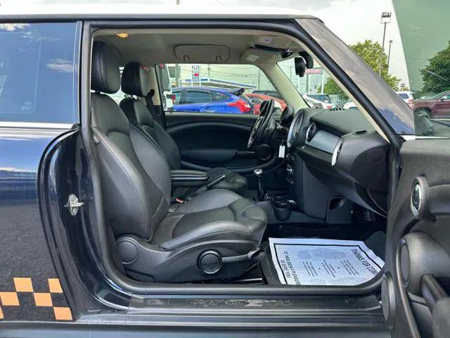2013 MINI Hardtop Cooper