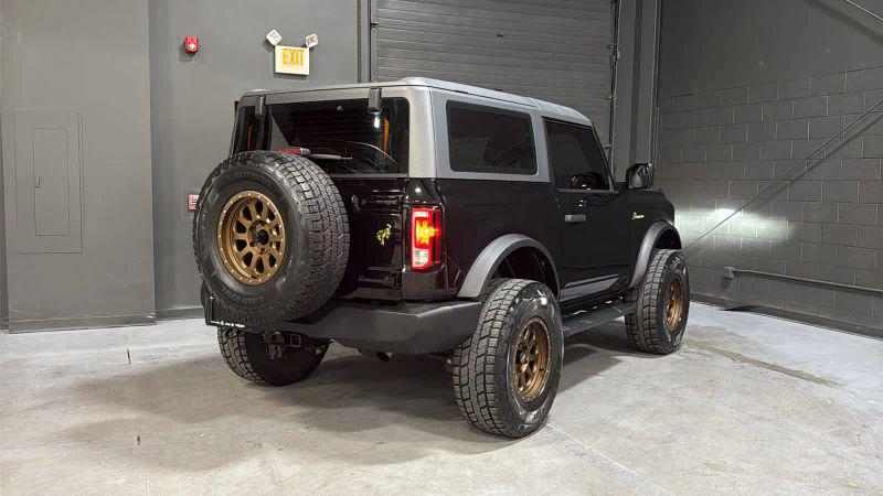 2021 Ford Bronco Base