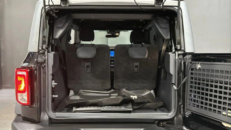 2021 Ford Bronco Base