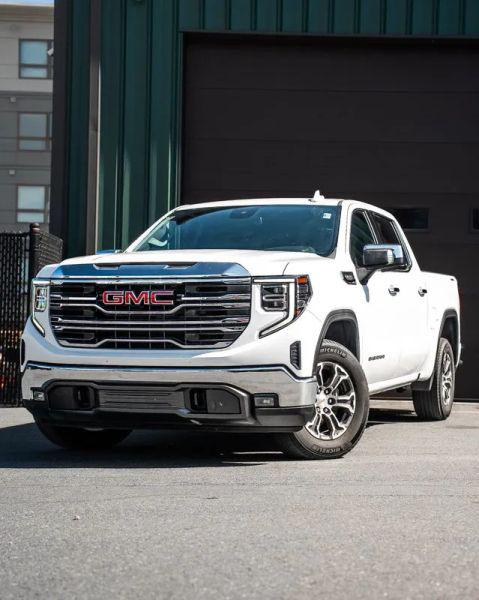 2025 GMC Sierra 1500 4WD Crew Cab Short Box SLT for sale in Malden, MA