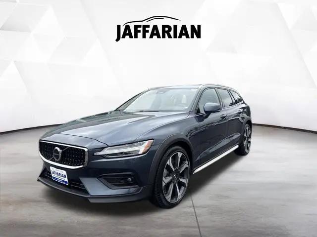 2024 Volvo V60 Cross Country B5 Ultimate for sale in Haverhill, MA