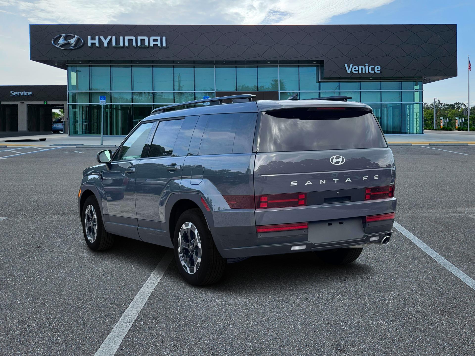 2027 Hyundai SANTA FE SEL AWD - Image 5