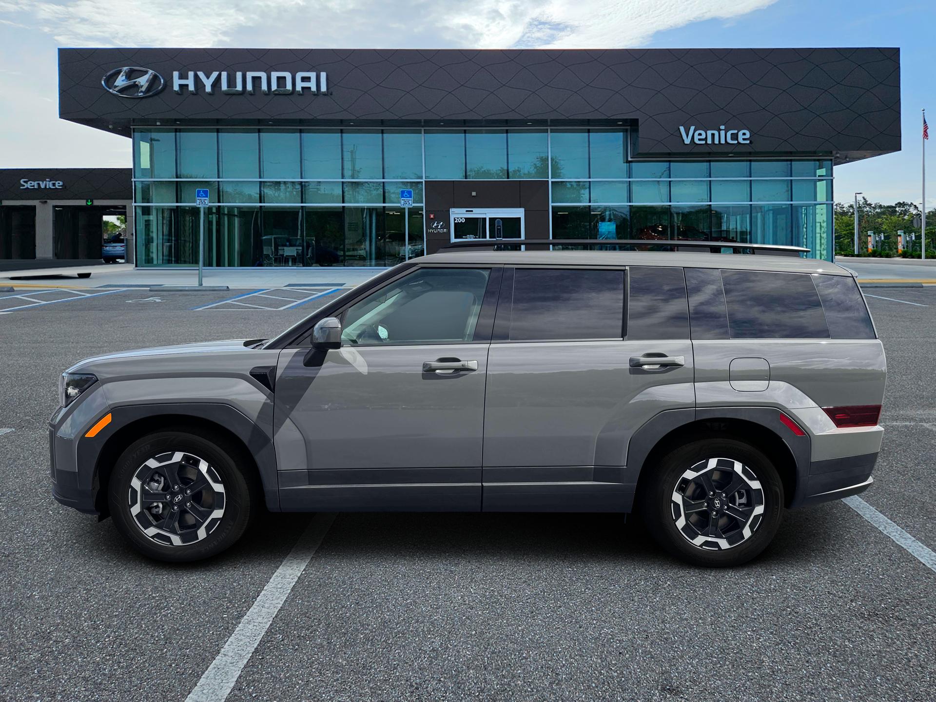 2027 Hyundai SANTA FE SEL AWD - Image 3