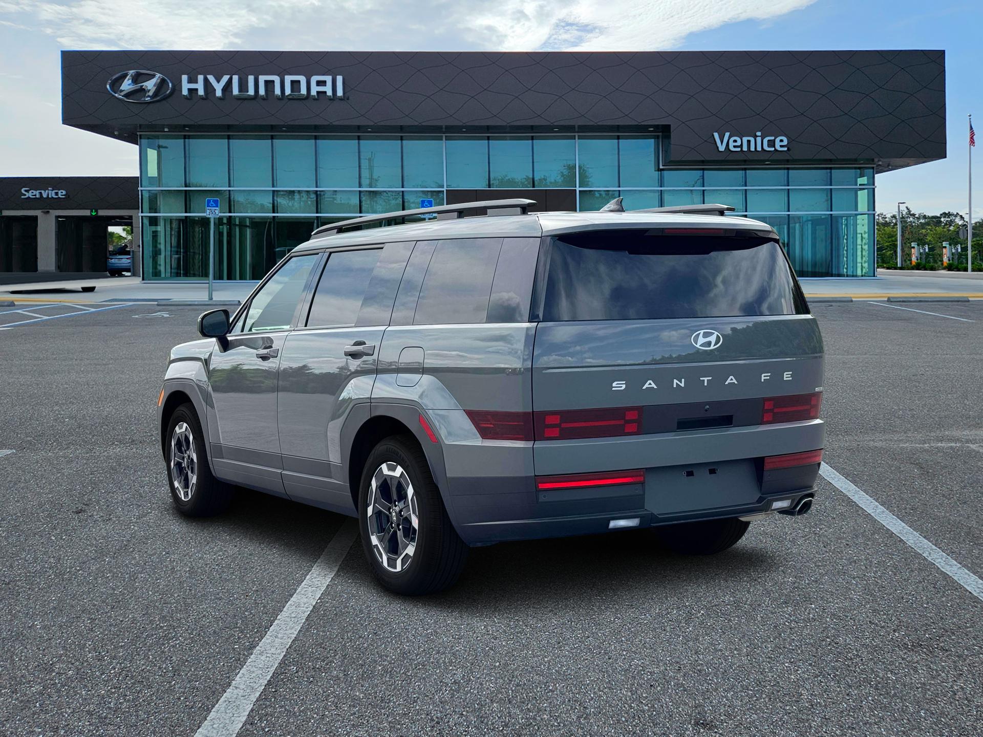 2027 Hyundai SANTA FE SEL AWD - Image 5