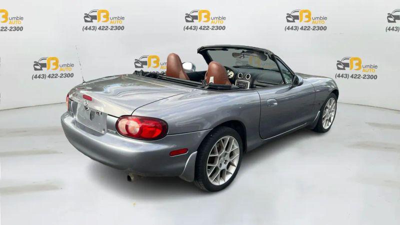 2002 Mazda MX-5 SE